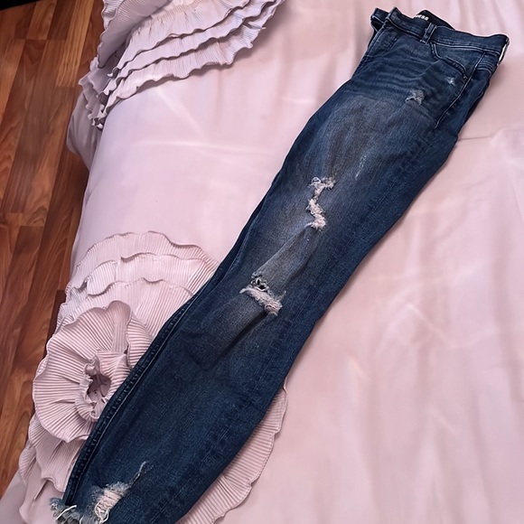 Express Jeans - Picture 2 of 5